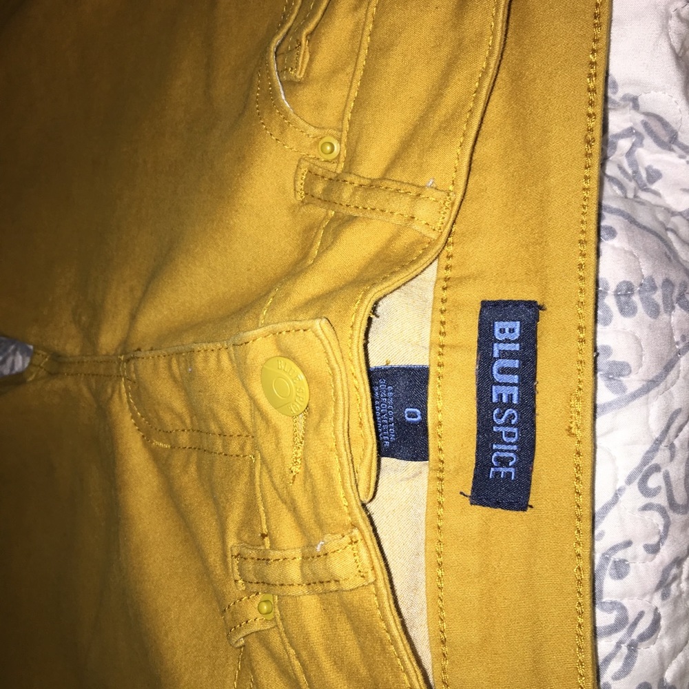 Mustard pants - Picture 2 of 3